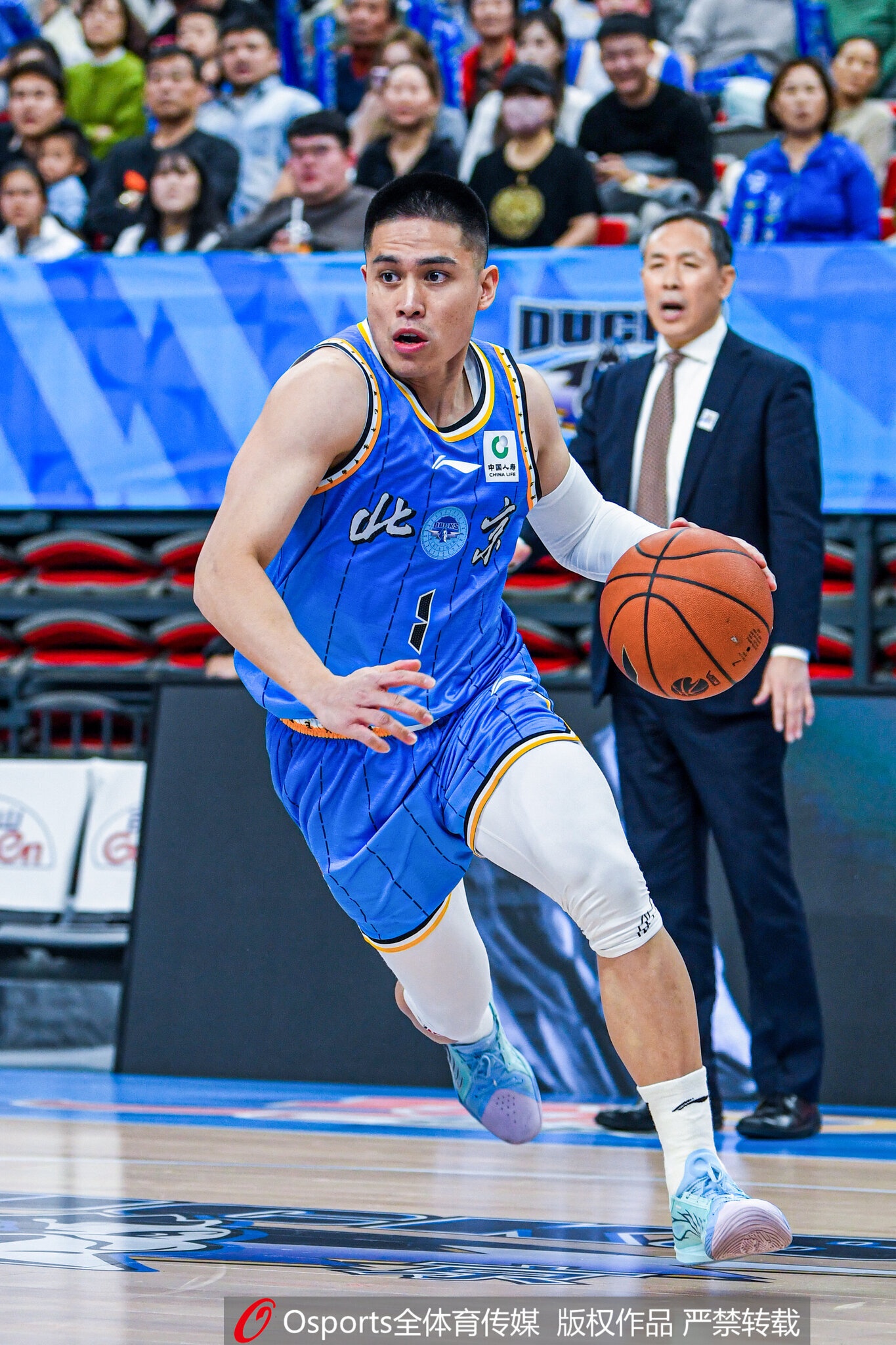 許利民:最后沒叫暫停是布置好的 希望在對(duì)手防守沒落位時(shí)發(fā)動(dòng)進(jìn)攻