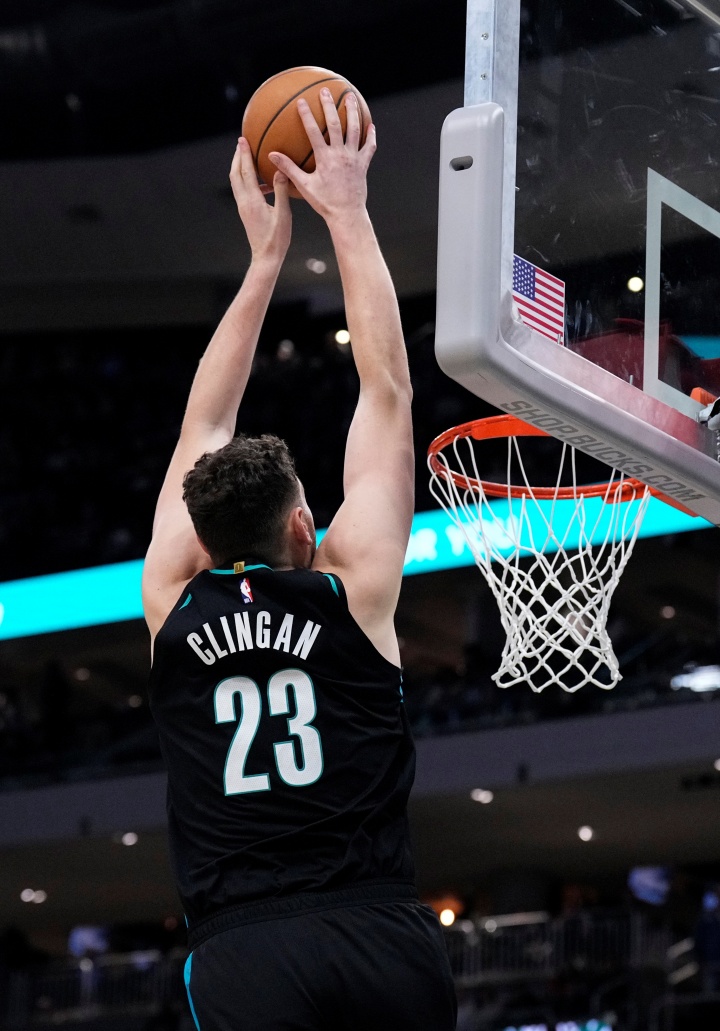 ??根子爆了！克林根開場3分連中 半場8中7狂攬18分8板2助