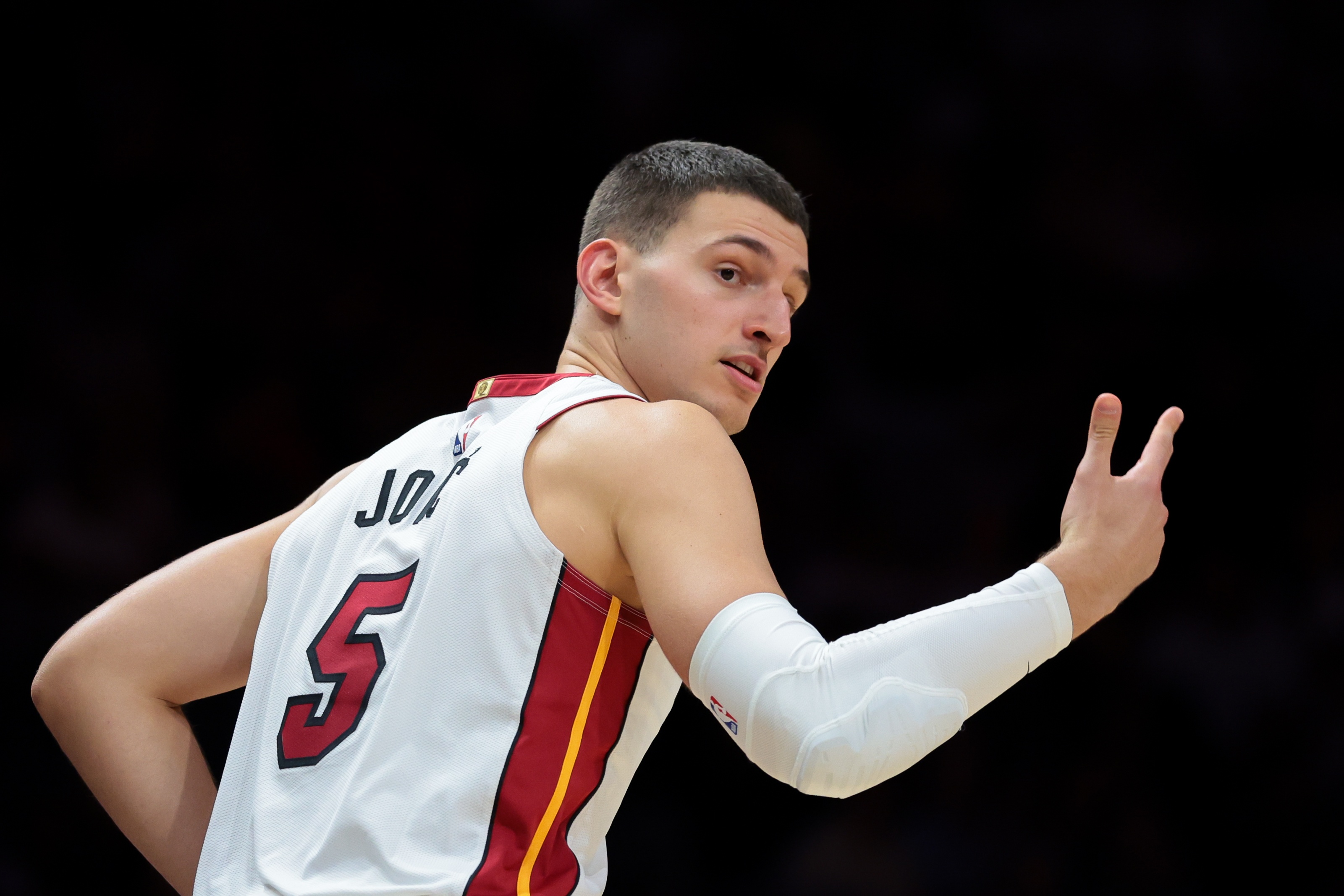 約維奇：我始終相信自己的能力 站上球場就想向全隊證明自己價值