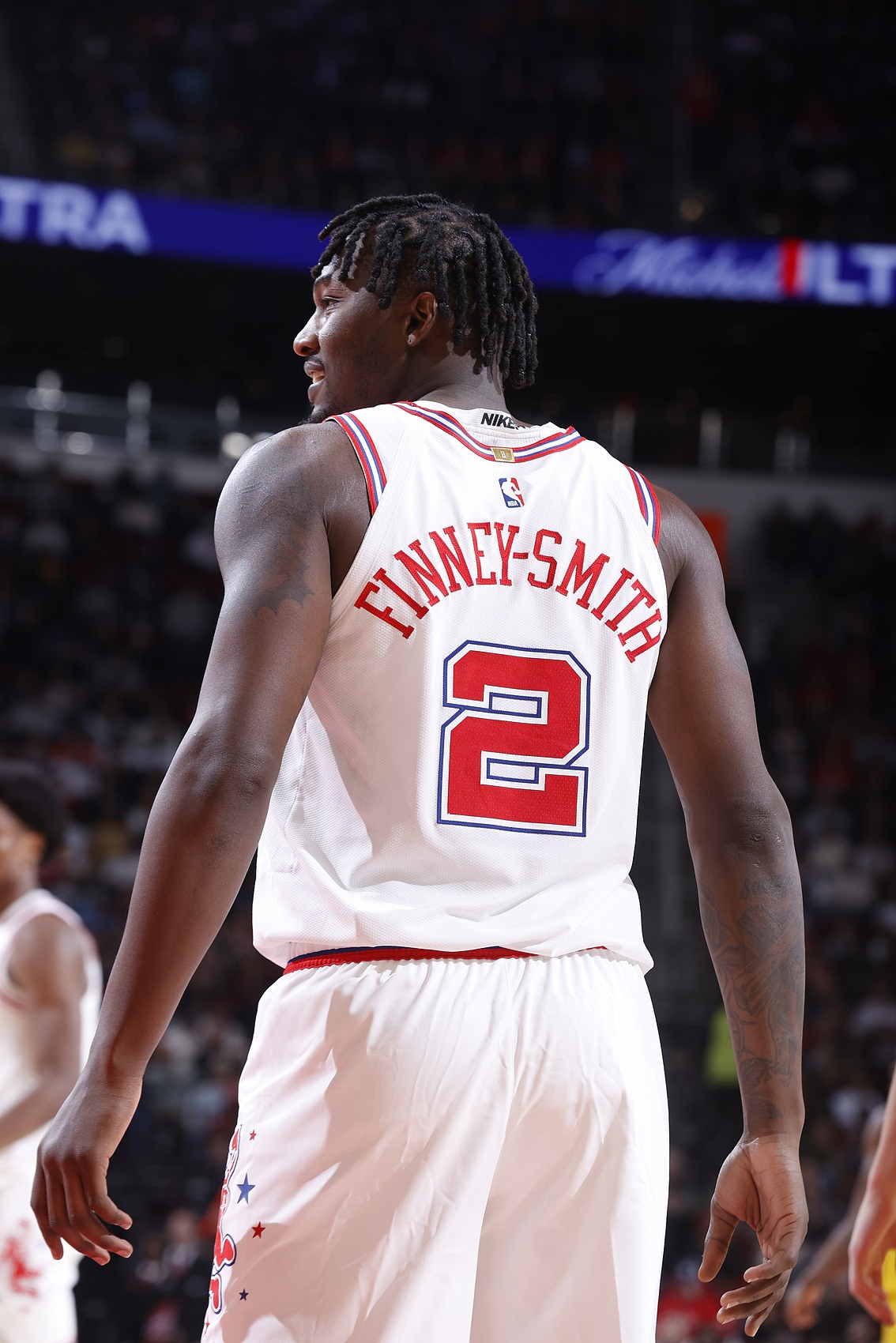 還得好好找手感！芬尼·史密斯替補18分鐘僅拿3分 三分7中1