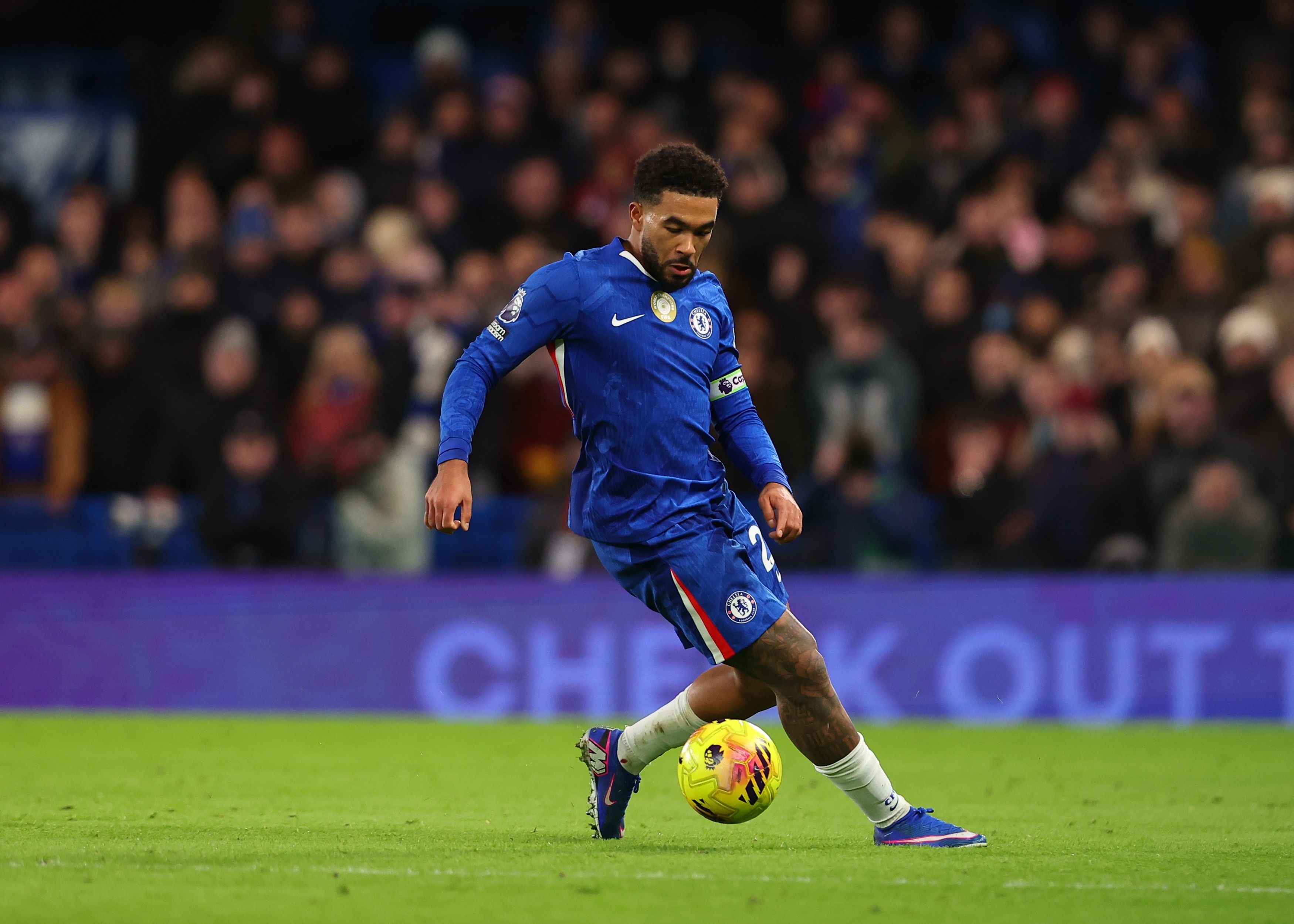 里斯·詹姆斯：曼城是世界最佳之一，比賽不好踢但我們準備好了