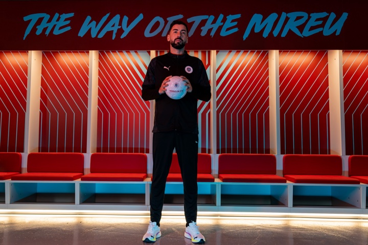 [足球]韩国28年来首位外籍门将！葡萄牙门将官宣加盟 K联赛改规则后首位(图1)