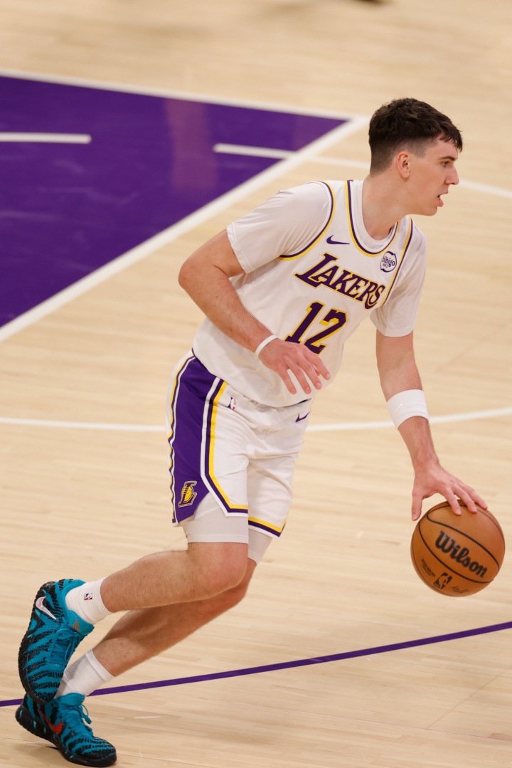 ??賭我槍里沒(méi)子彈？拉拉維亞0失誤26分！兩戰(zhàn)舊主怒砍47分！