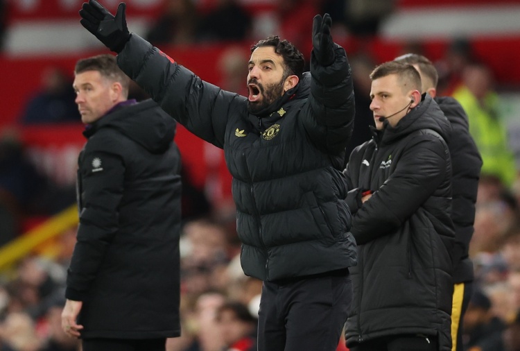 花1000萬鎊解雇！曼晚：曼聯(lián)高層必須為阿莫林下課引發(fā)的后果負責