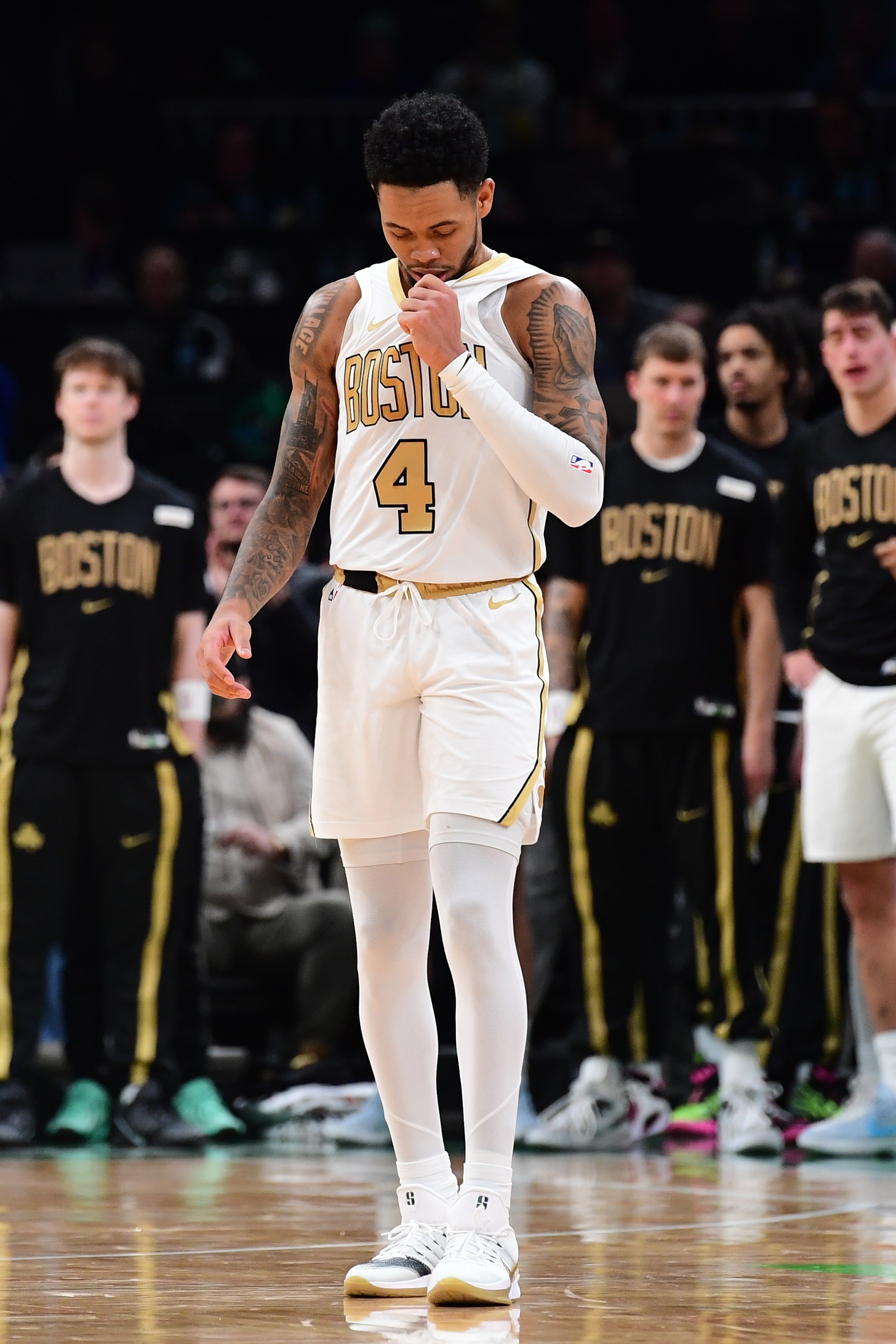 馬祖拉：A·西蒙斯手感火熱能牽制對手防守 還能給隊(duì)友創(chuàng)造機(jī)會