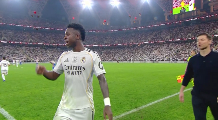 差點(diǎn)沖突！維尼修斯被換下時(shí)再被西蒙尼搞心態(tài)，阿隆索非常不滿