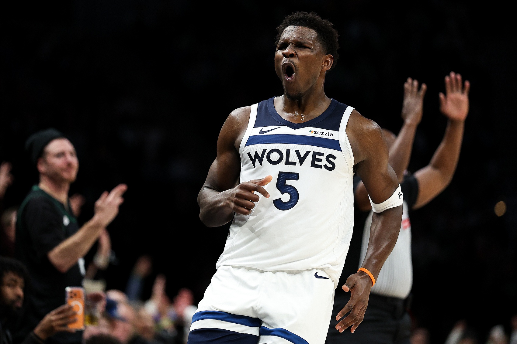 華子：我知道對手會包夾我 不管他們想做什么我都有應對的辦法