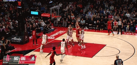 本場比賽首分！夏普突破分球 楊瀚森輕松拋投命中！