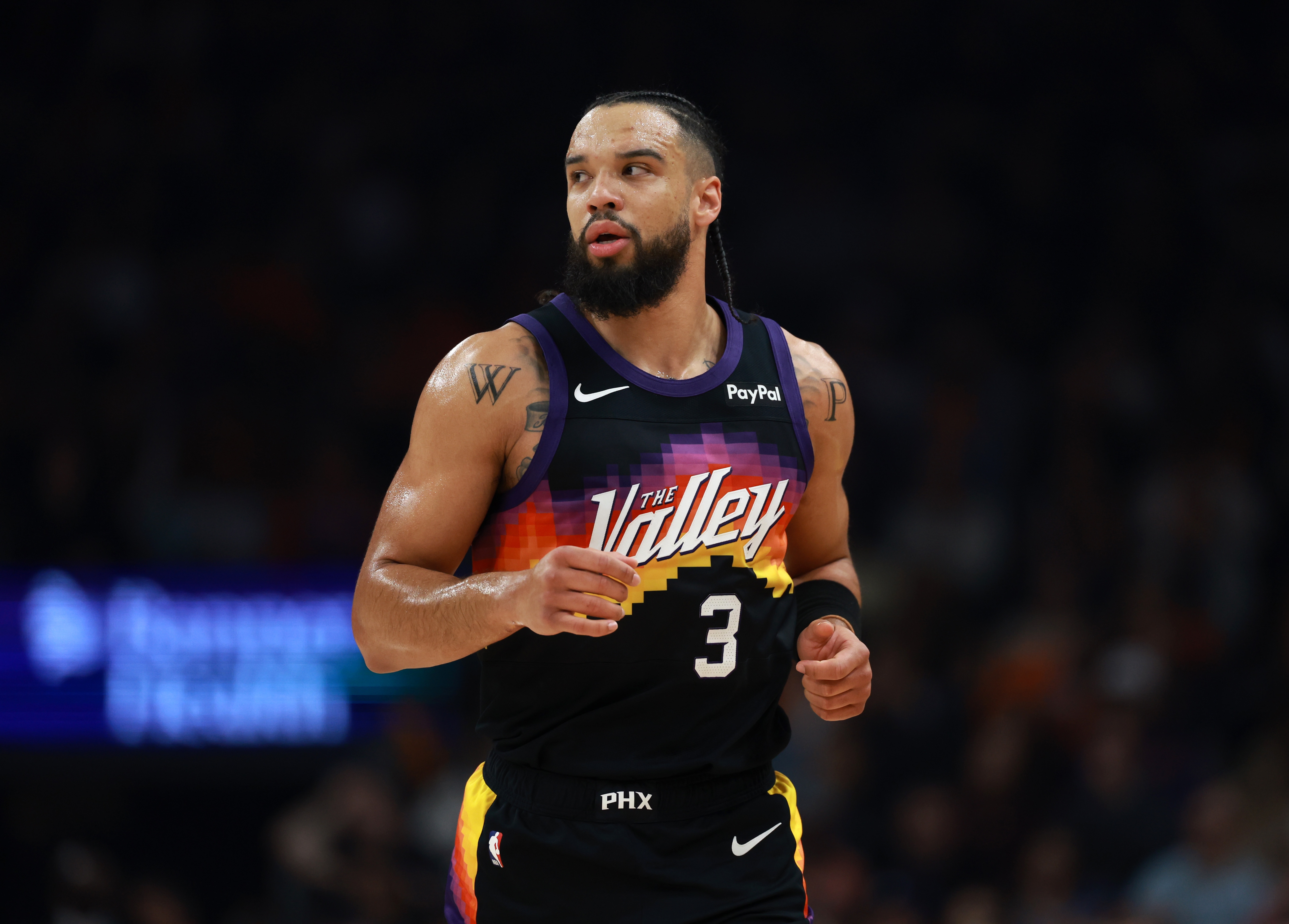 邁克·布朗：比賽開局我們給了狄龍?zhí)嗫臻g 讓他打得太舒服了