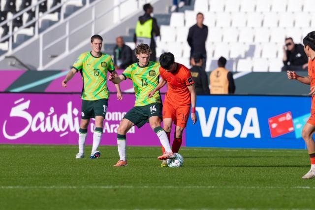 【精彩资讯】澳洲不服：中国U23只会防守不进攻 输球因运气不