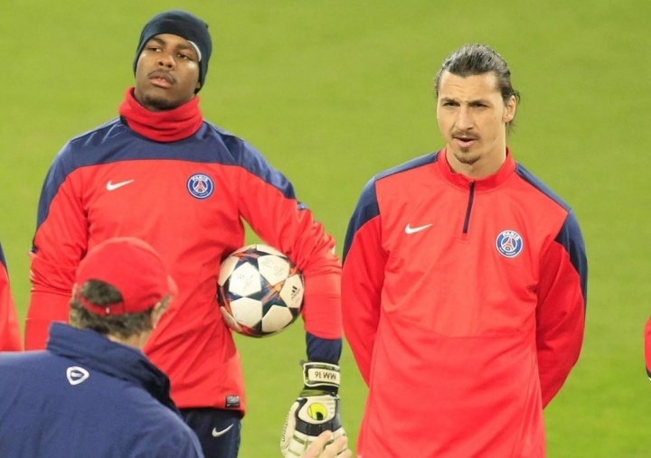 [巴黎圣日耳曼]10年前仅售100万！迈尼昂是巴黎青训出身 