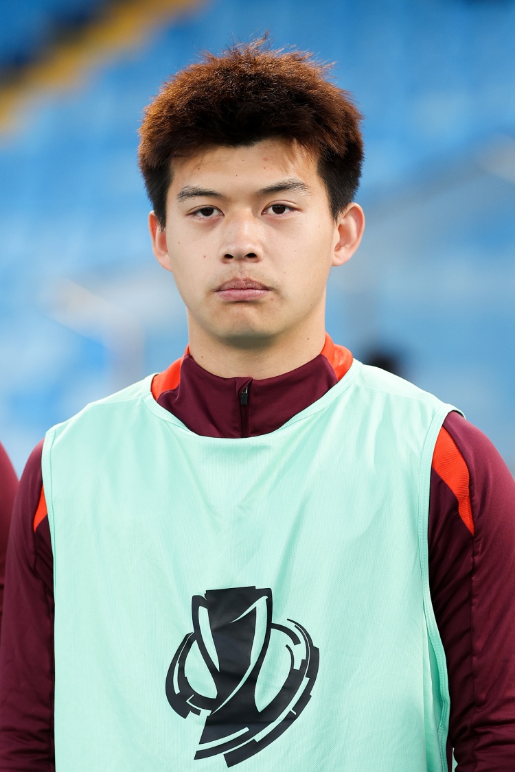 [推荐]体坛：U23国足队长刘浩帆已可以动球，随时做好上场准