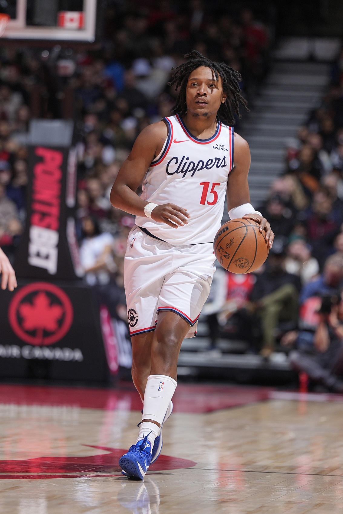 【篮球】3分1板2助！小泰泰·华盛顿谈快船首秀：他们就是让我