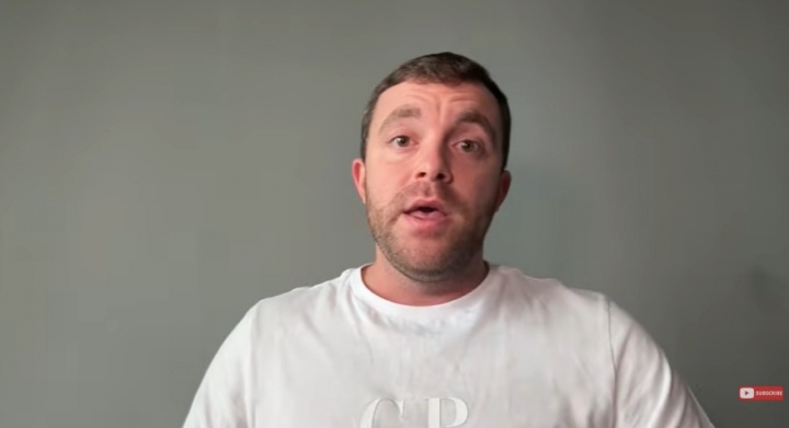 罗马诺：曼联派球探考察19岁迪奥曼德，夏窗对他的竞争会非常激烈