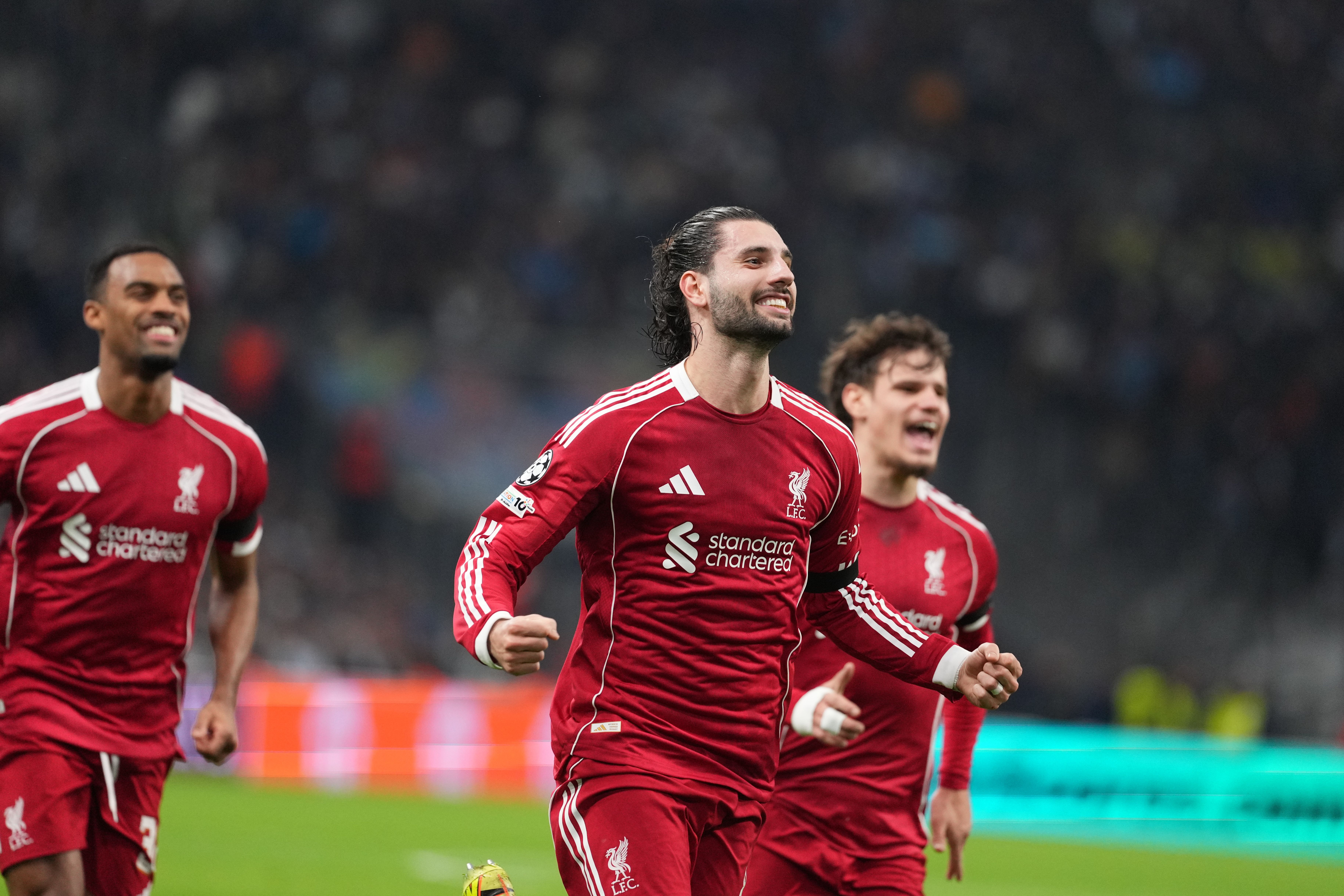 [体育世界]TA：索博逐渐成利物浦关键球员 乔·戈麦斯受伤让防线捉襟见肘(图1)