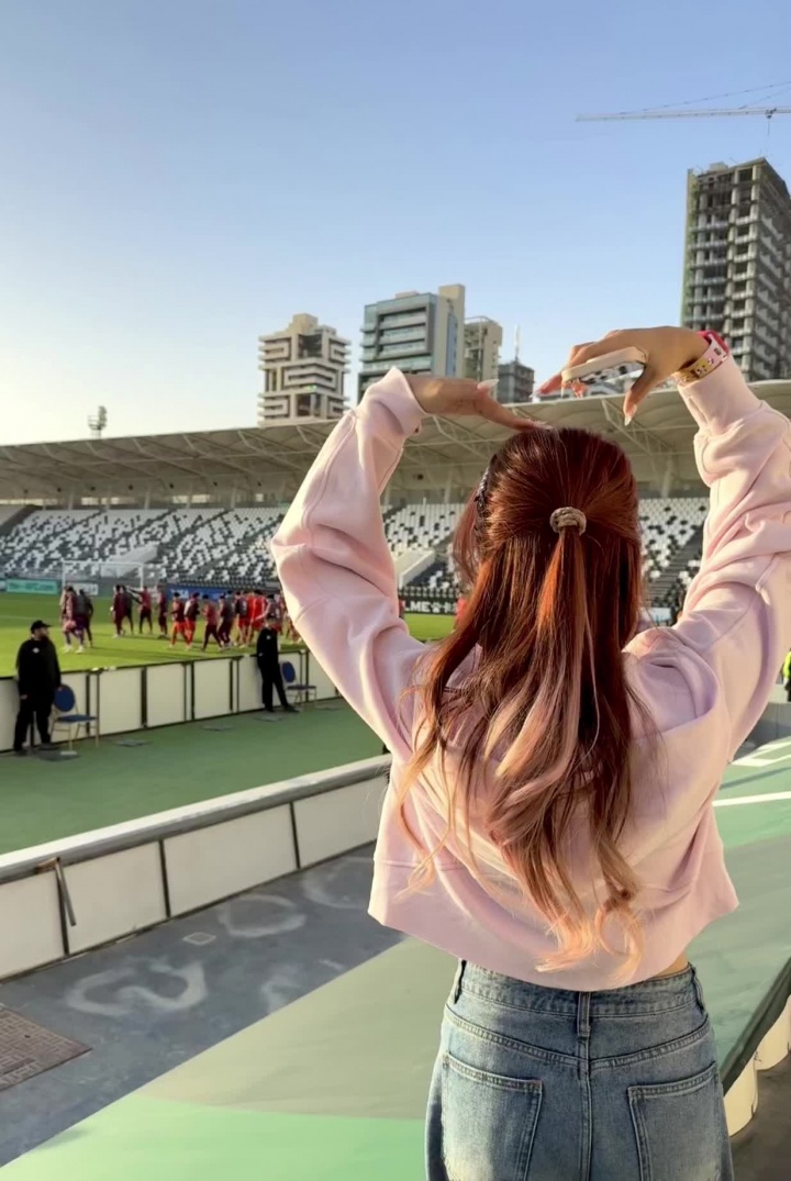 【深度报道】甜蜜女友评论徐彬大胆闯吧，我一直在你⭐身后 2人IP都在英国(图6)