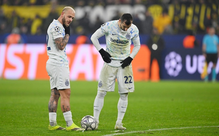 重返多特主场，姆希塔良社媒发文：十年后，我度过了一个特别夜晚