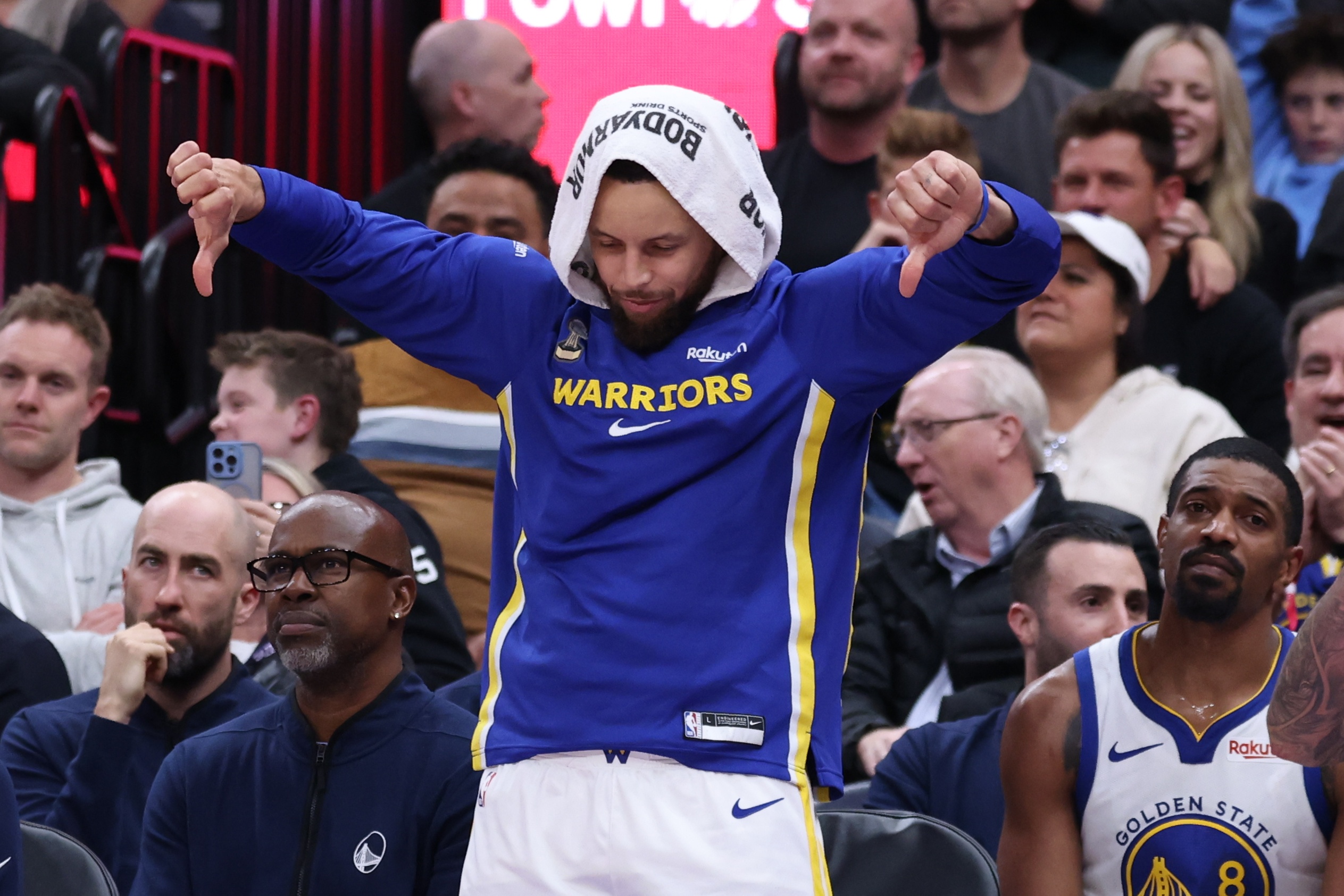 [好看推荐]库里谈应对压力：需要时要暂时抽离自己 多与正能量的人为伍(图1)