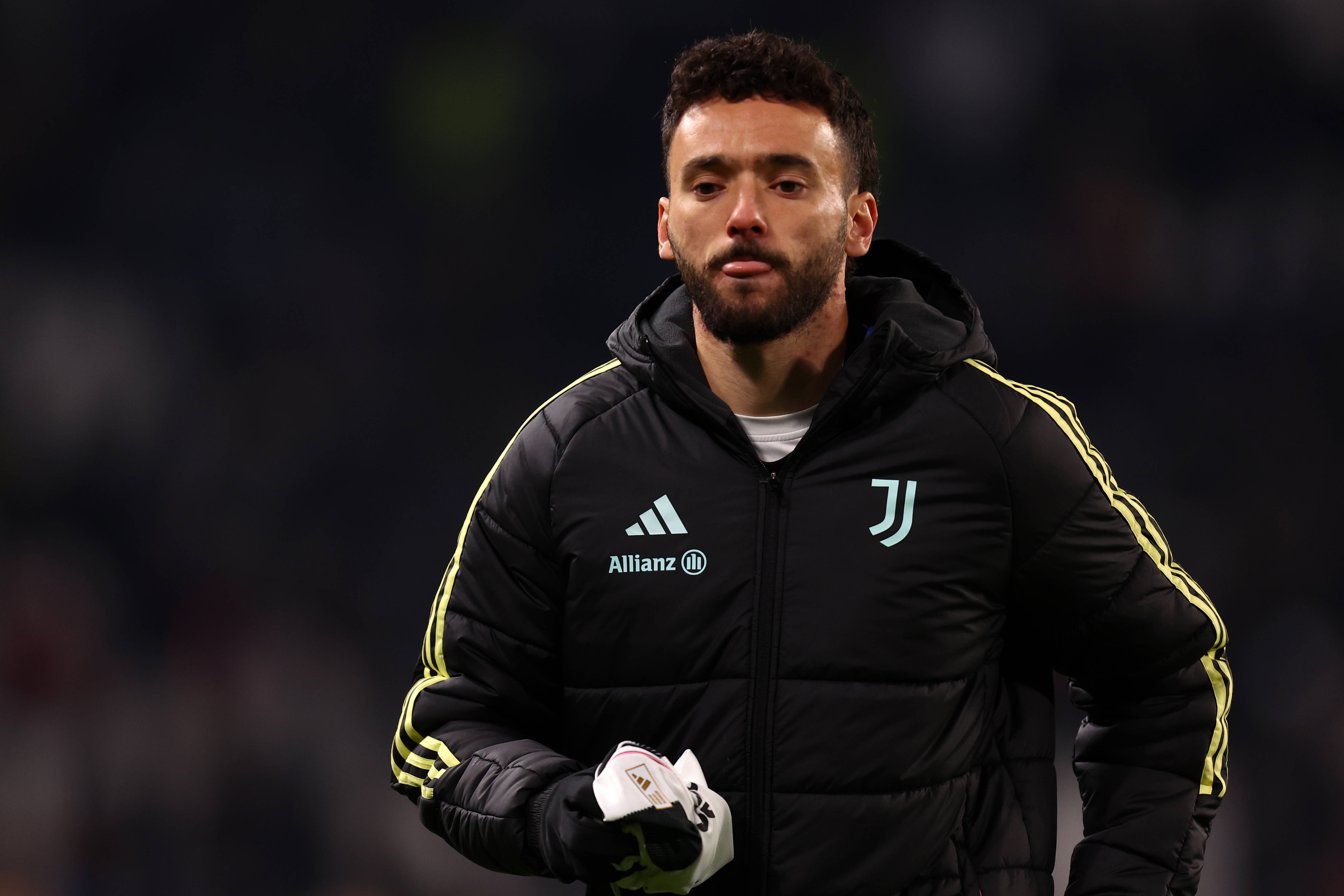 罗马诺：尤文和博洛尼亚中场霍尔姆达协议，互换交易需马里奥点头