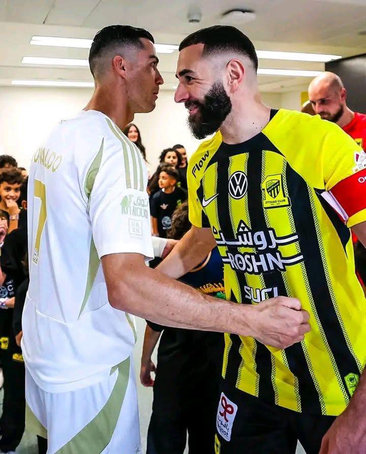 记者：因C罗不满，本泽马转会已暂停 沙特王子可自掏腰包完成转会