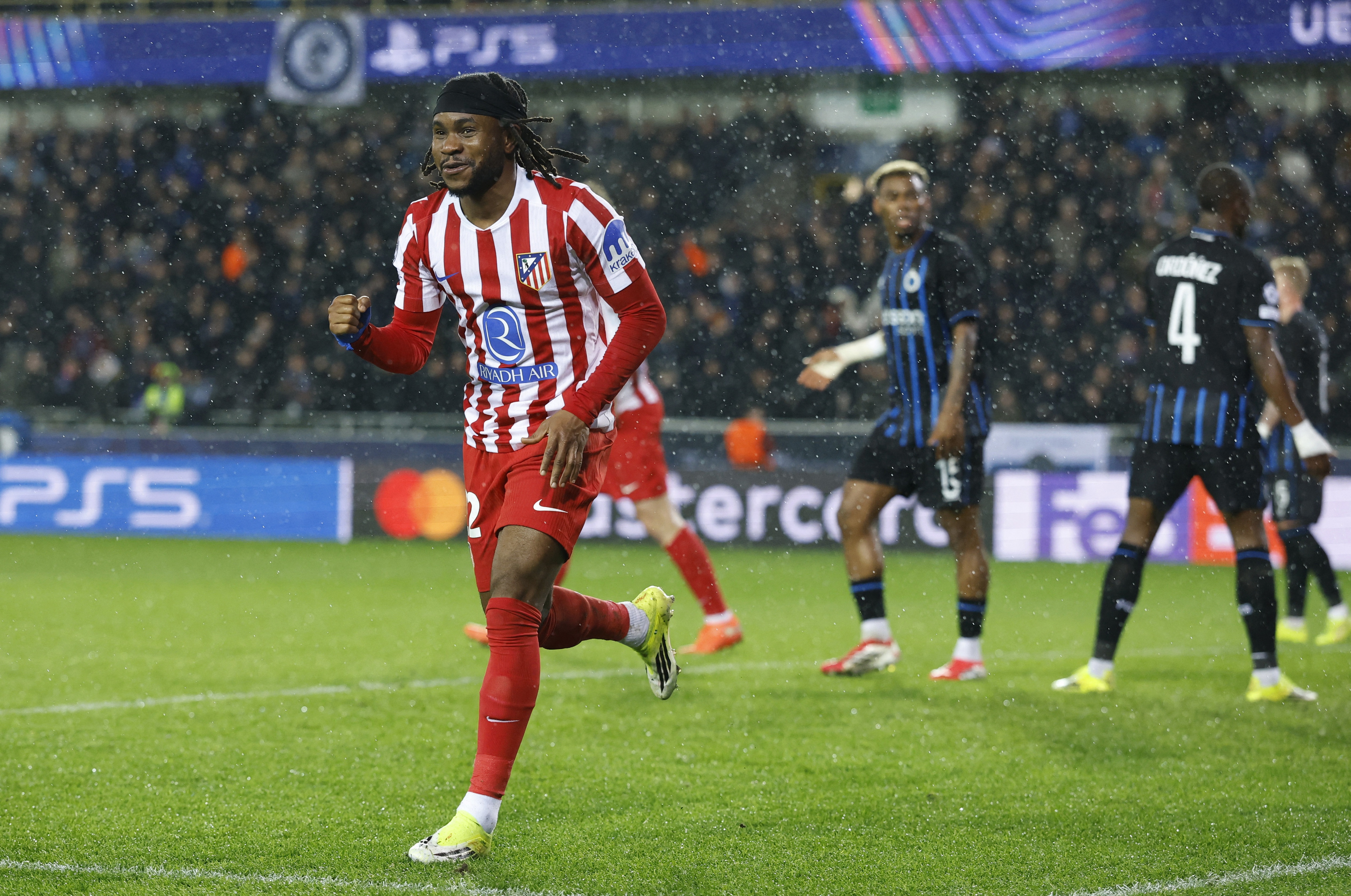 【热门资讯】法尔克：拜仁去年夏✌️窗曾与卢克曼达成一致，但亚