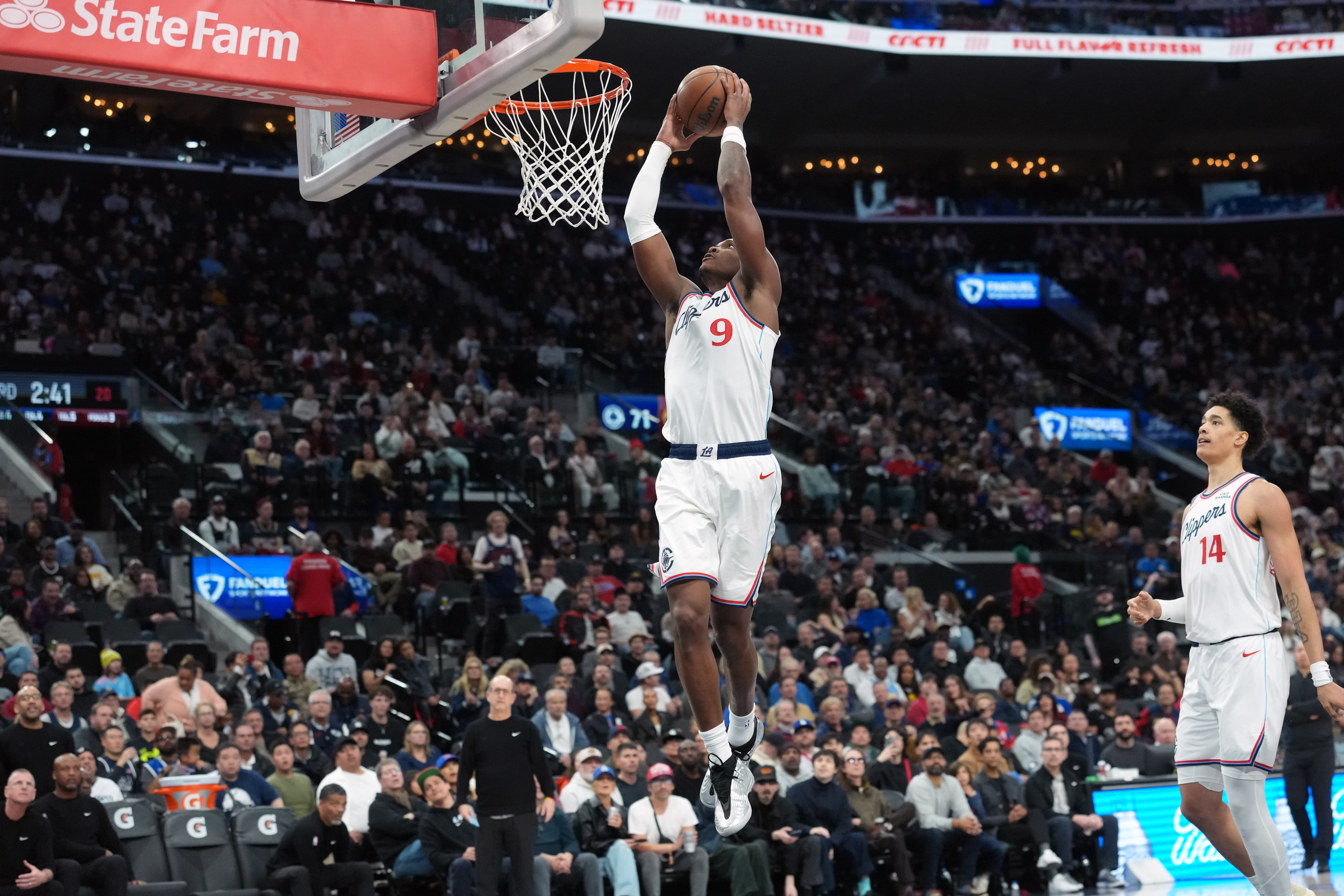 【有道理嘛?】相爱相杀！马瑟林：内史密斯根本防不住我 扣篮后