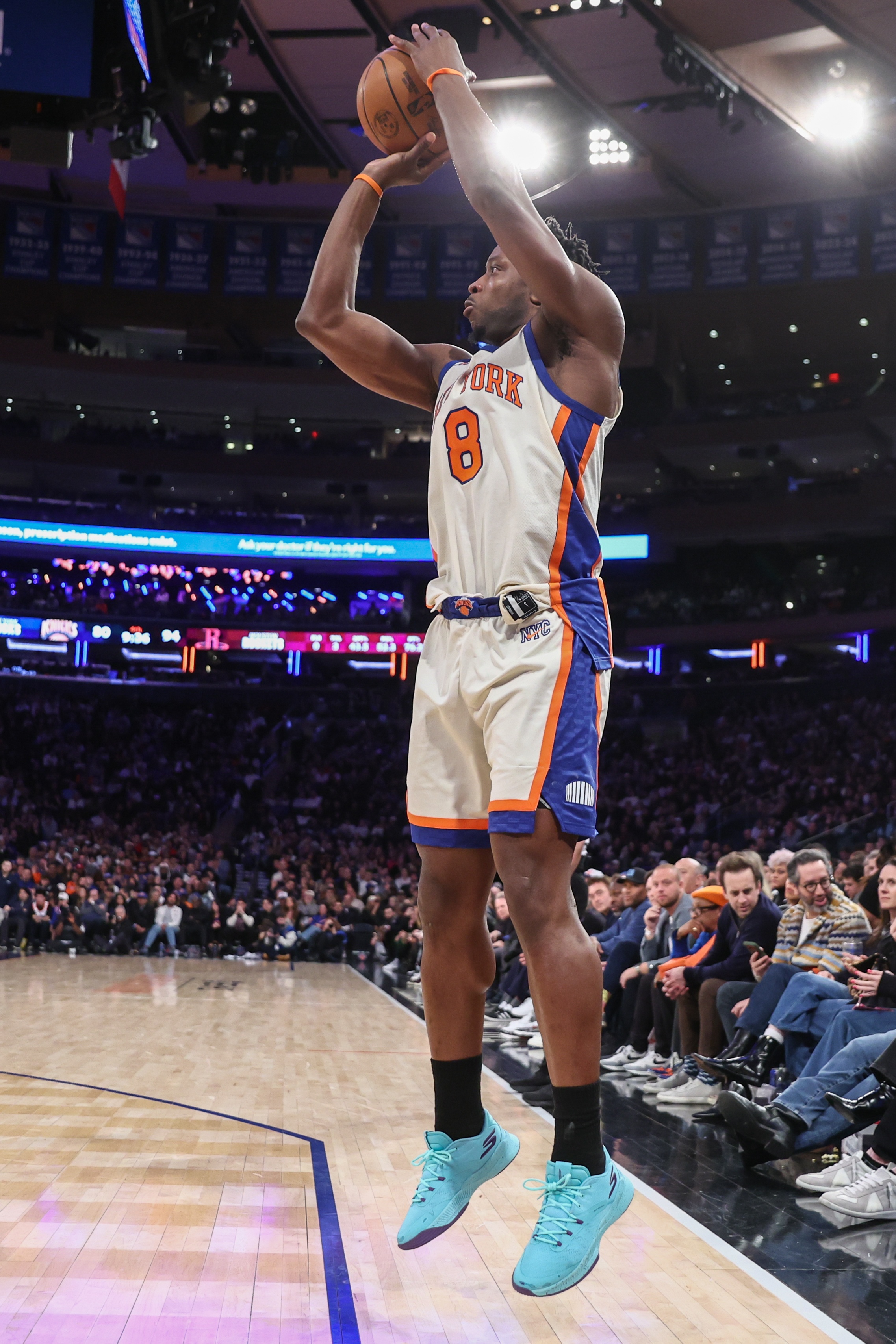 [NBA]因腿筋伤势缺席过去两场！Shams：阿努诺比将在东