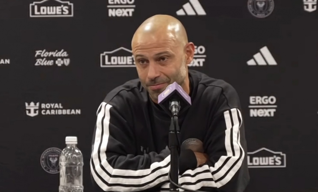 【球迷报道】马斯切拉诺：足球不会让我害怕 世界有更令人害怕的