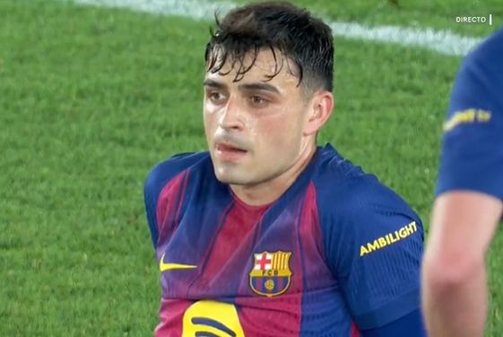 [体育头条]竭尽全力！佩德里赛后瘫坐在地喘着粗气，打满全场评