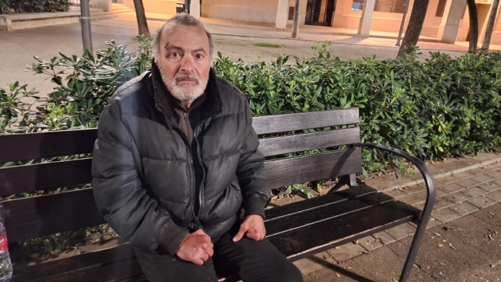 [球迷看点]马卡：前马略卡球员乔迪·莫雷因病流落街头，获俱乐