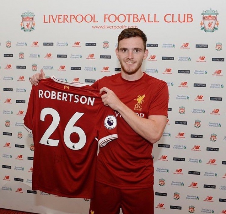 【有趣体育】900万欧用9年！2017年罗伯逊加盟利物浦，当