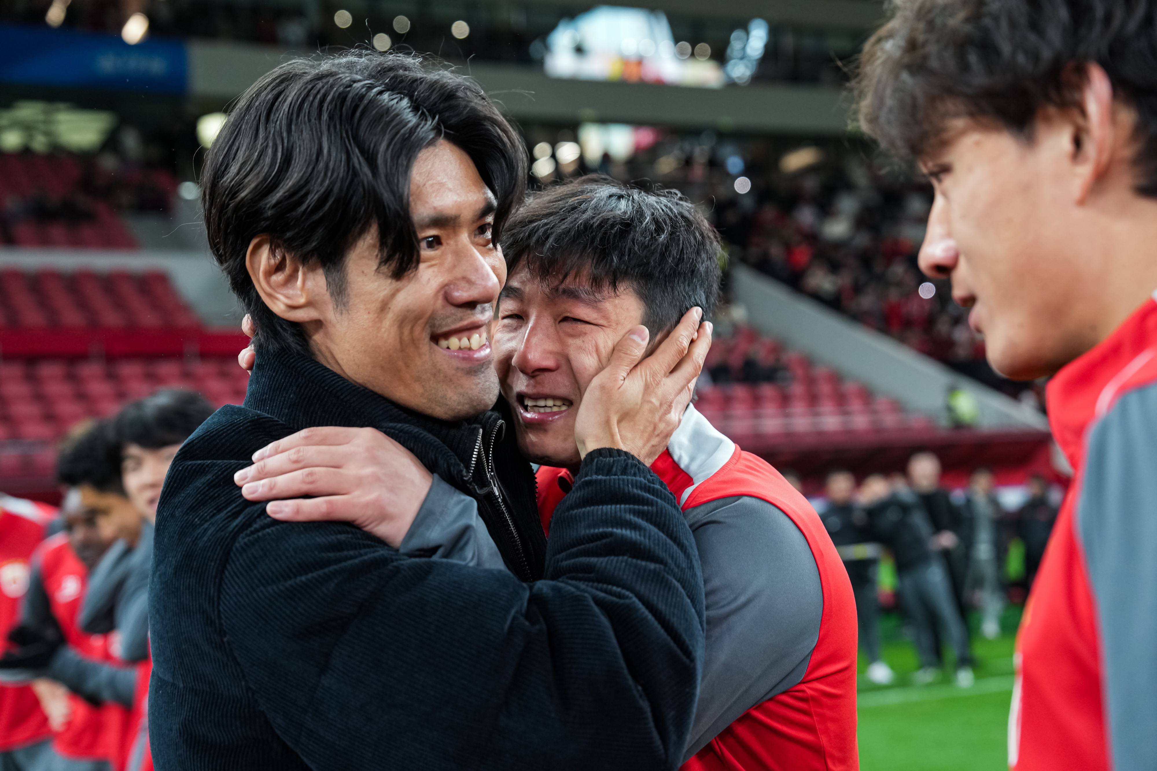 【最新体报】吕文君：崇明六虎兄弟情一般人无法完全理解 18岁想留洋但未成行(图1)