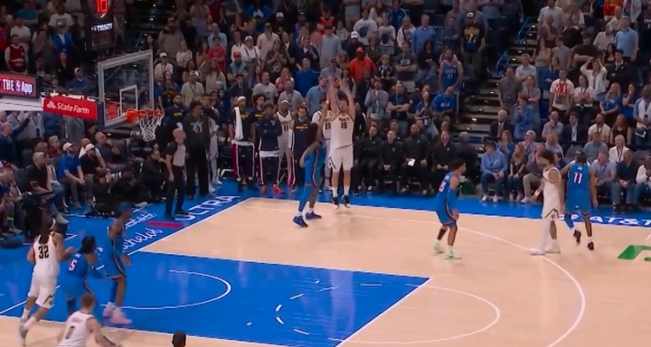 【有趣体育】掘雷大戏复盘：多特恶犯开局 约基奇连砍9分续命 SGA俩三分破丹佛(图5)