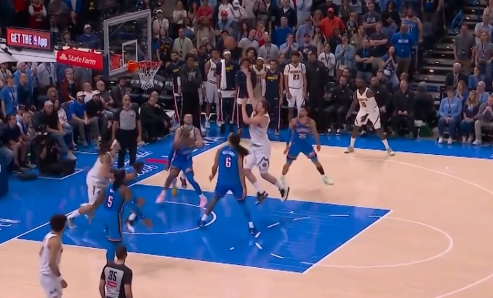 【有趣体育】掘雷大戏复盘：多特恶犯开局 约基奇连砍9分续命 SGA俩三分破丹佛(图6)