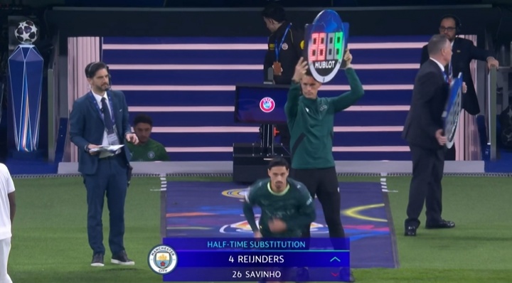 皇马、曼城均半场换人：赖因德斯换萨维尼奥，弗兰·加西亚换门迪