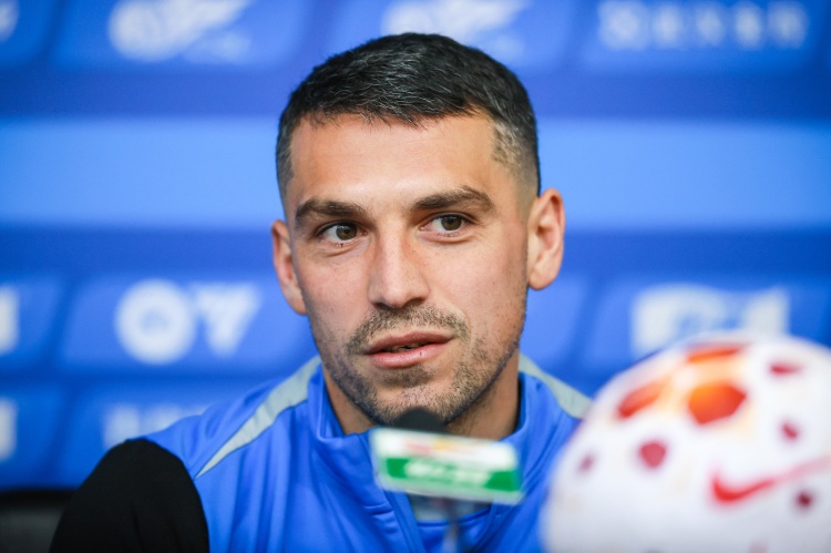 【今日动态】重返武汉！斯坦丘：非常感谢武汉球迷厚爱，但这次要