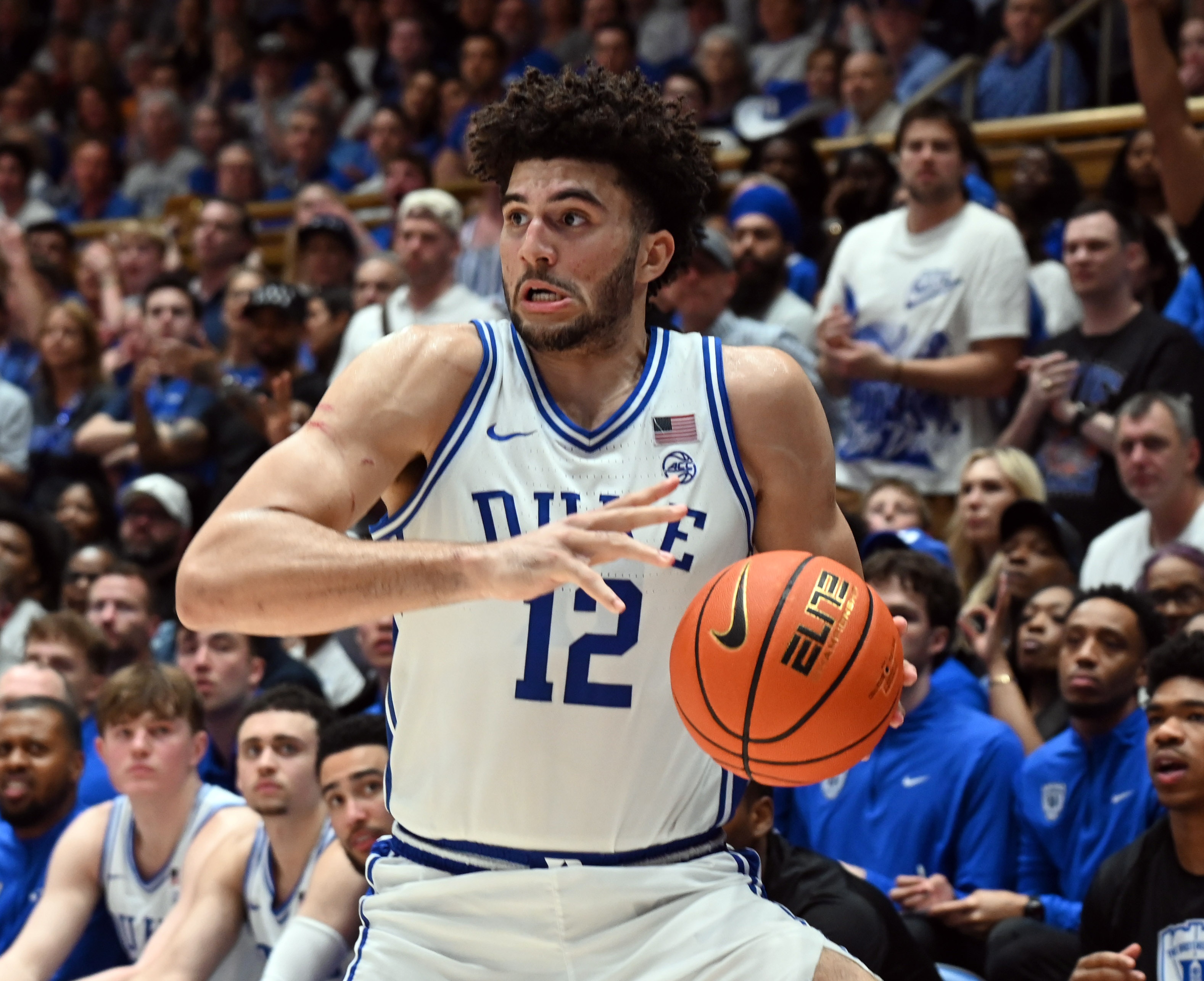 [赛事前线]状元热门~布泽尔儿子太稳了！9次出手轰24+14