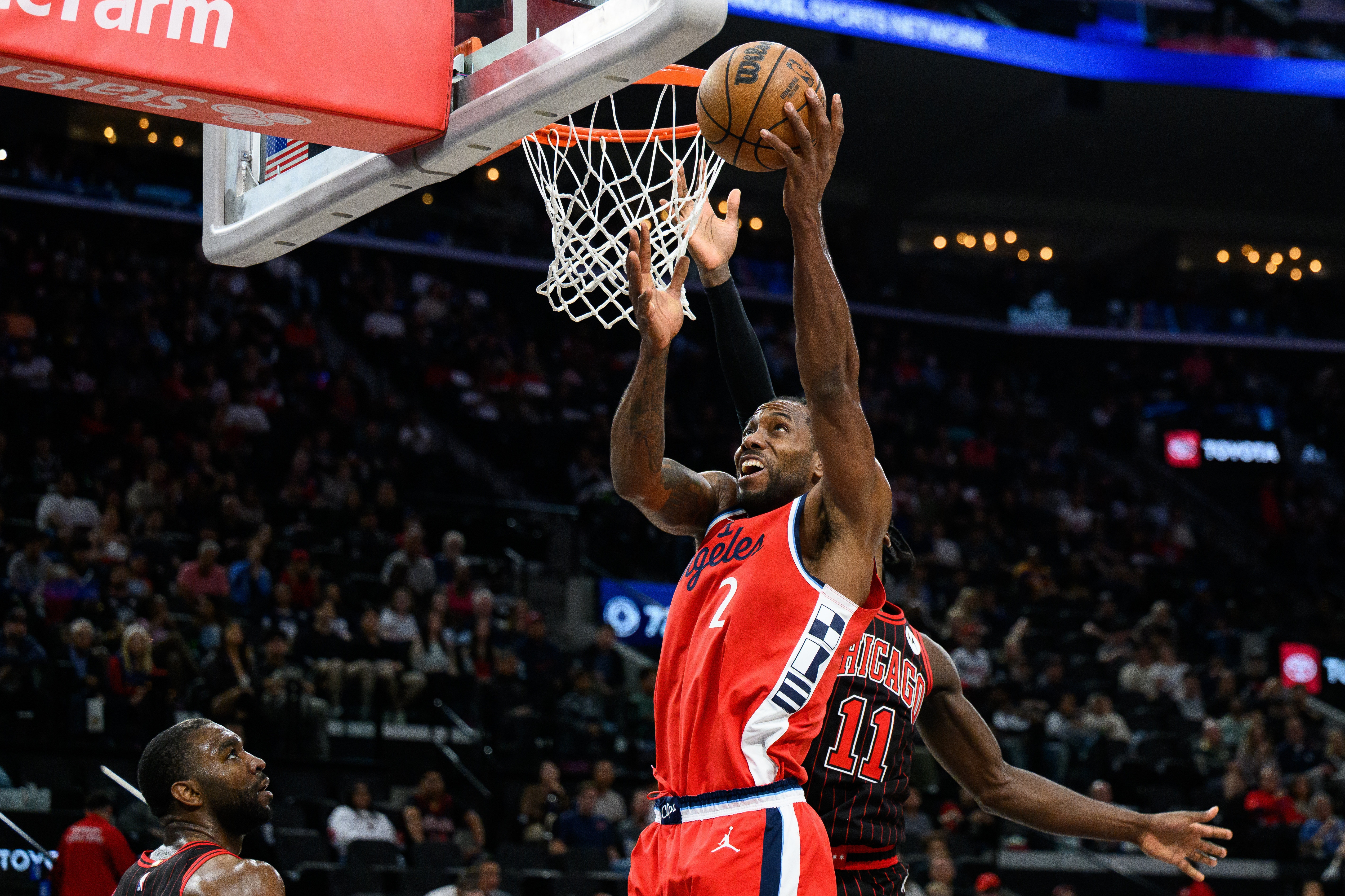 【体坛热讯】史诗级翻盘！快船曾以6胜21负开局 如今34胜3