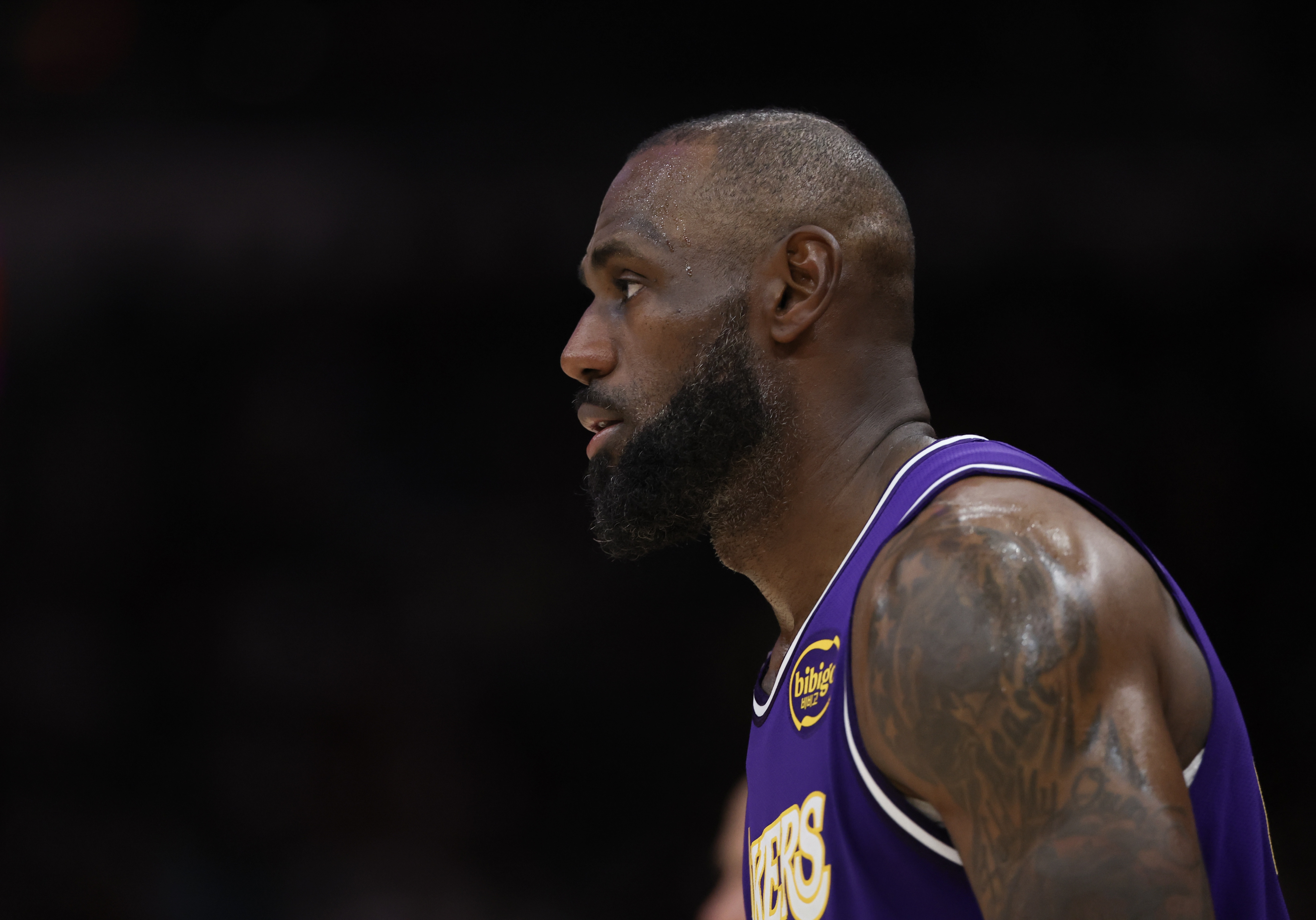 [今日体讯]詹姆斯：我能上场帮助球队赢下一场比分焦灼的比赛 这种感觉很酷(图2)