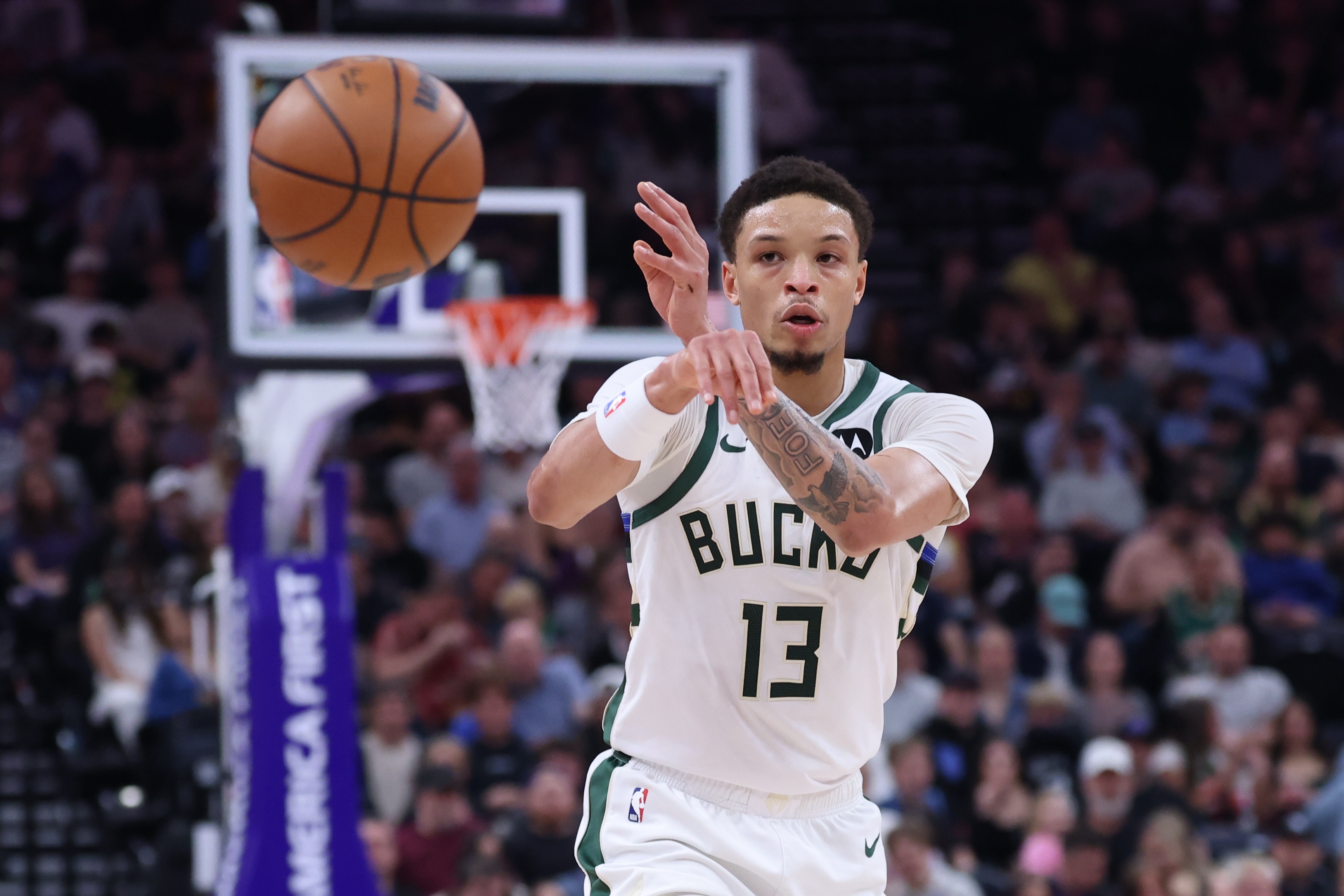 [雄鹿]【直播吧评选】4月1日N⬇️BA最佳球员(图4)