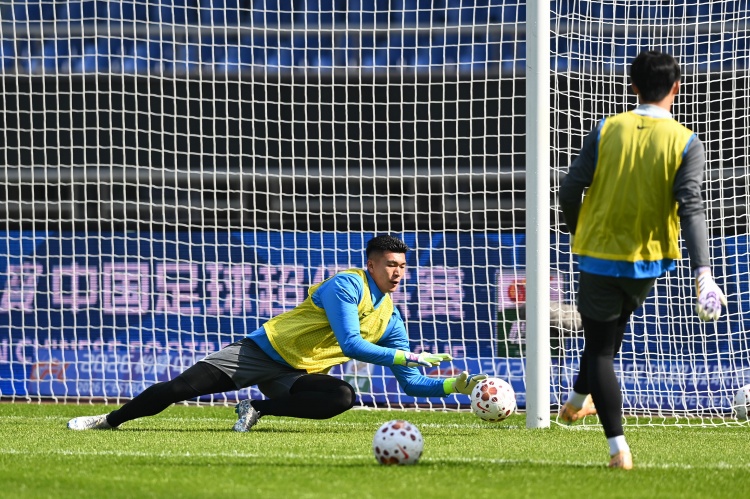 【要闻速递】马镇新赛季中超连续3轮替补，刚入选3月国足大名单(图1)