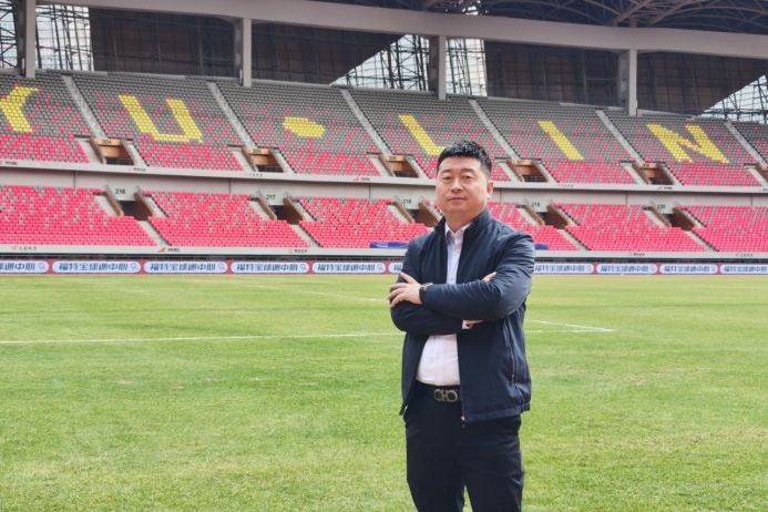【今日体讯】直播吧对话榆林漠✨北矿工投资人魏嘉宇：榆林需要球队和足球的火种(图1)