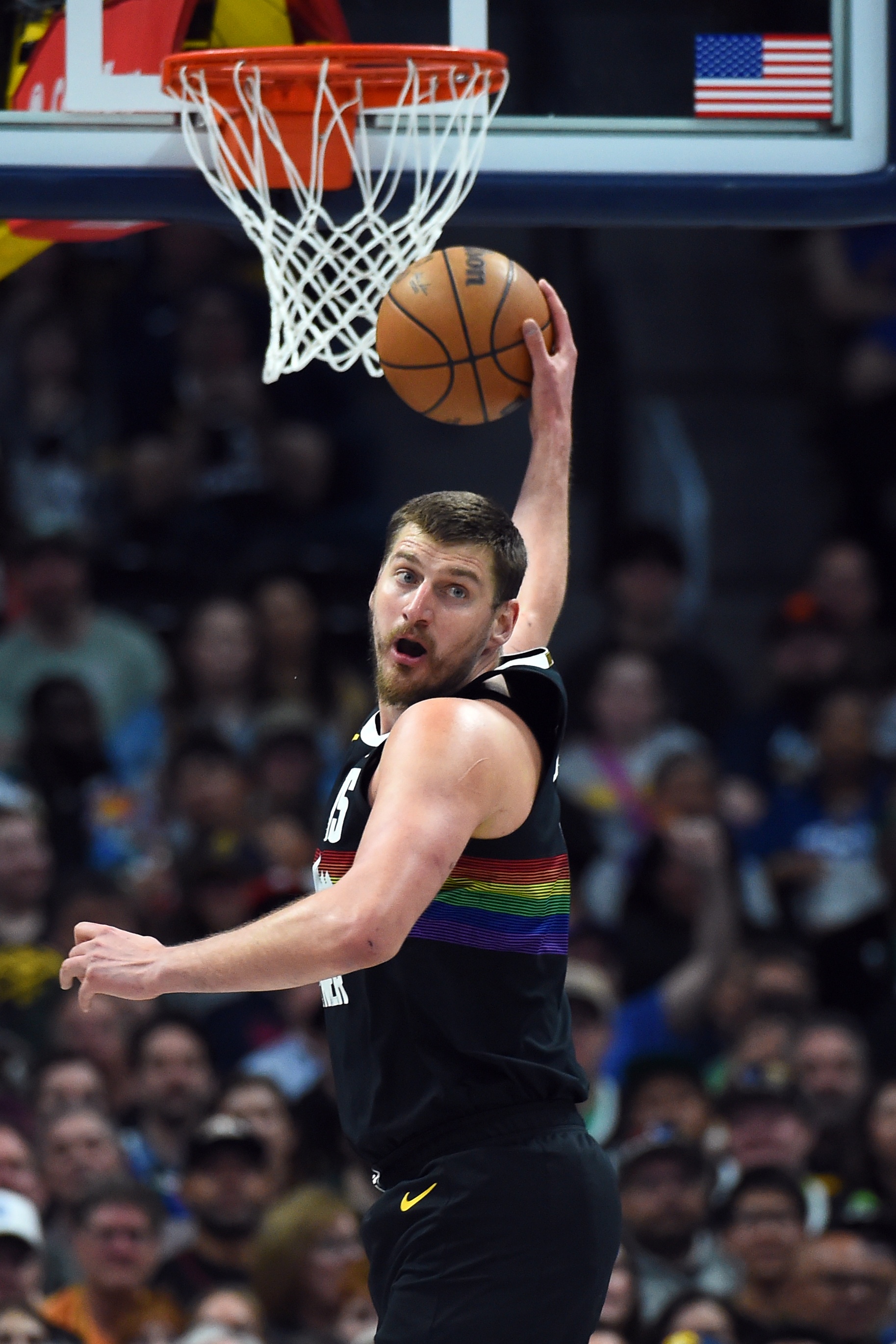 [球迷报道]麦迪：约基奇毫不在意自己砍下20+20+20 赛