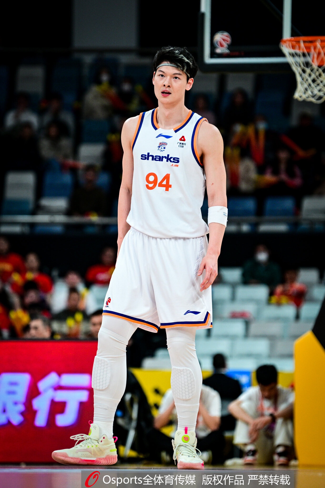 【体育前线】CBA常规赛第38轮最佳阵容：奎因、王浩然、贺希