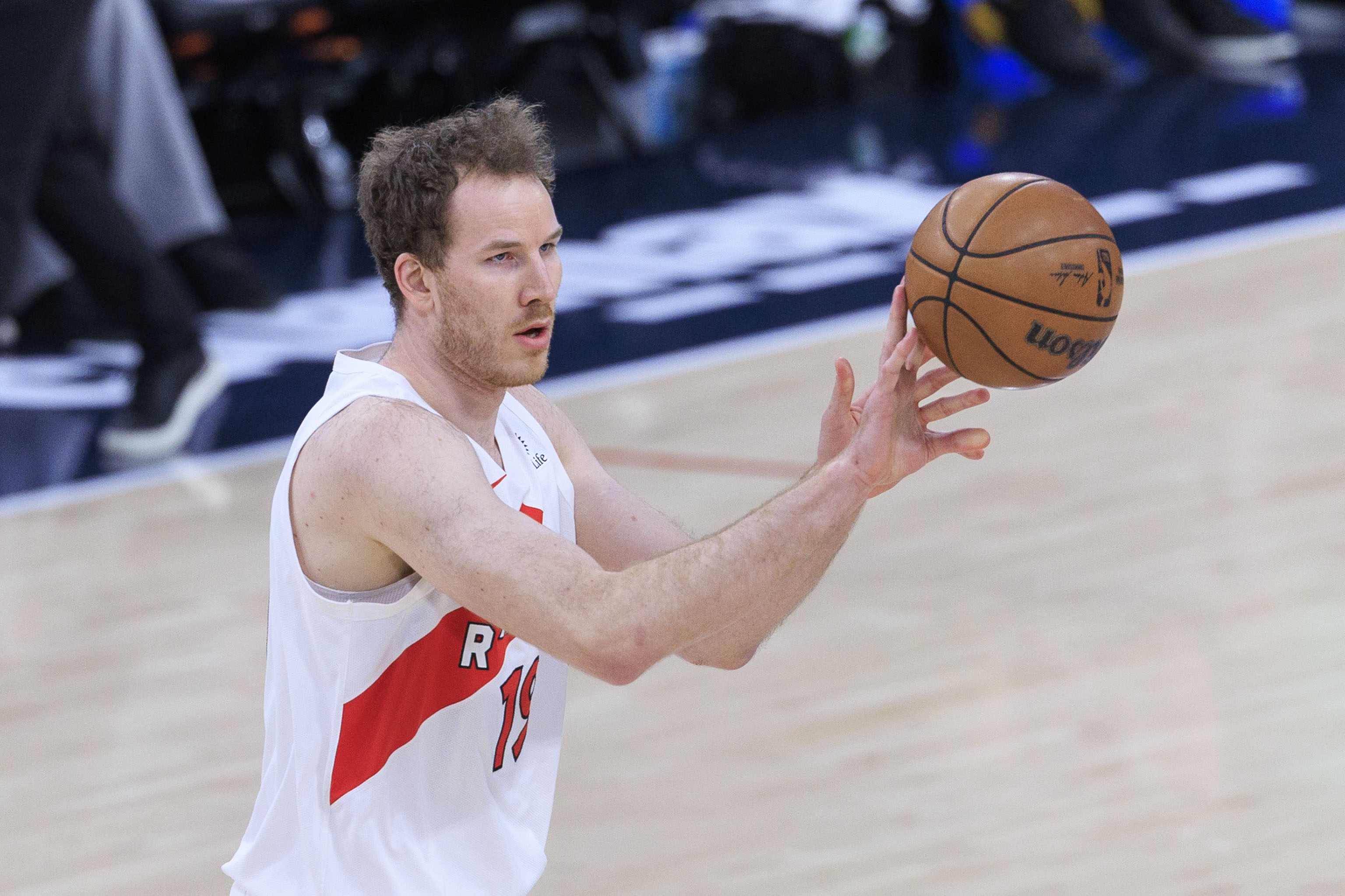 【球迷报道】猛龙主帅：面对骑士内线珀尔特尔要扛起责任 他已做