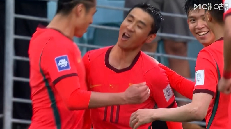 【球迷必看】整整两年！韦世⬆️豪上一次为国足进球是2024年