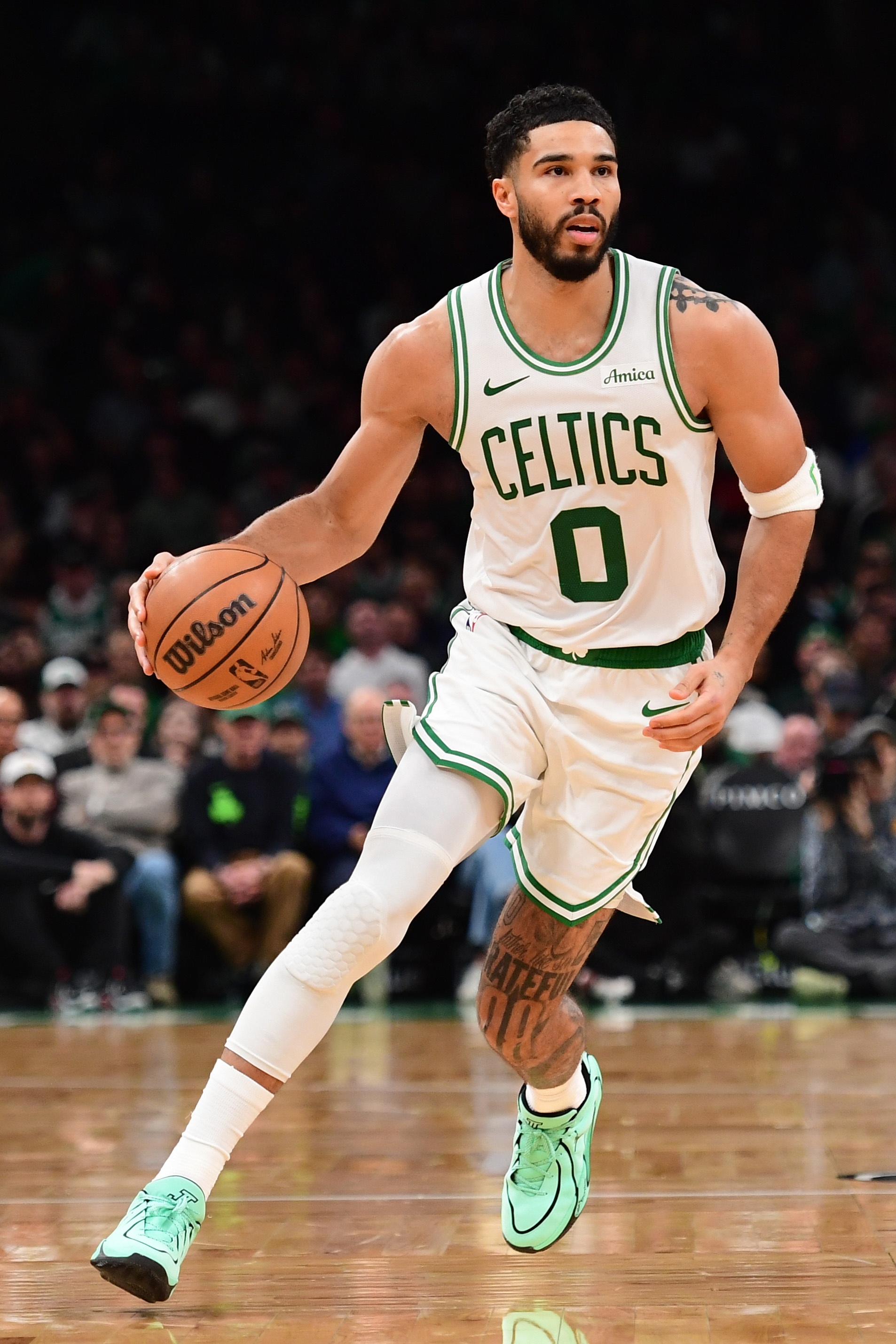 【体育风云】准三双！绿军晒塔图姆近5场数据：场均25分11.