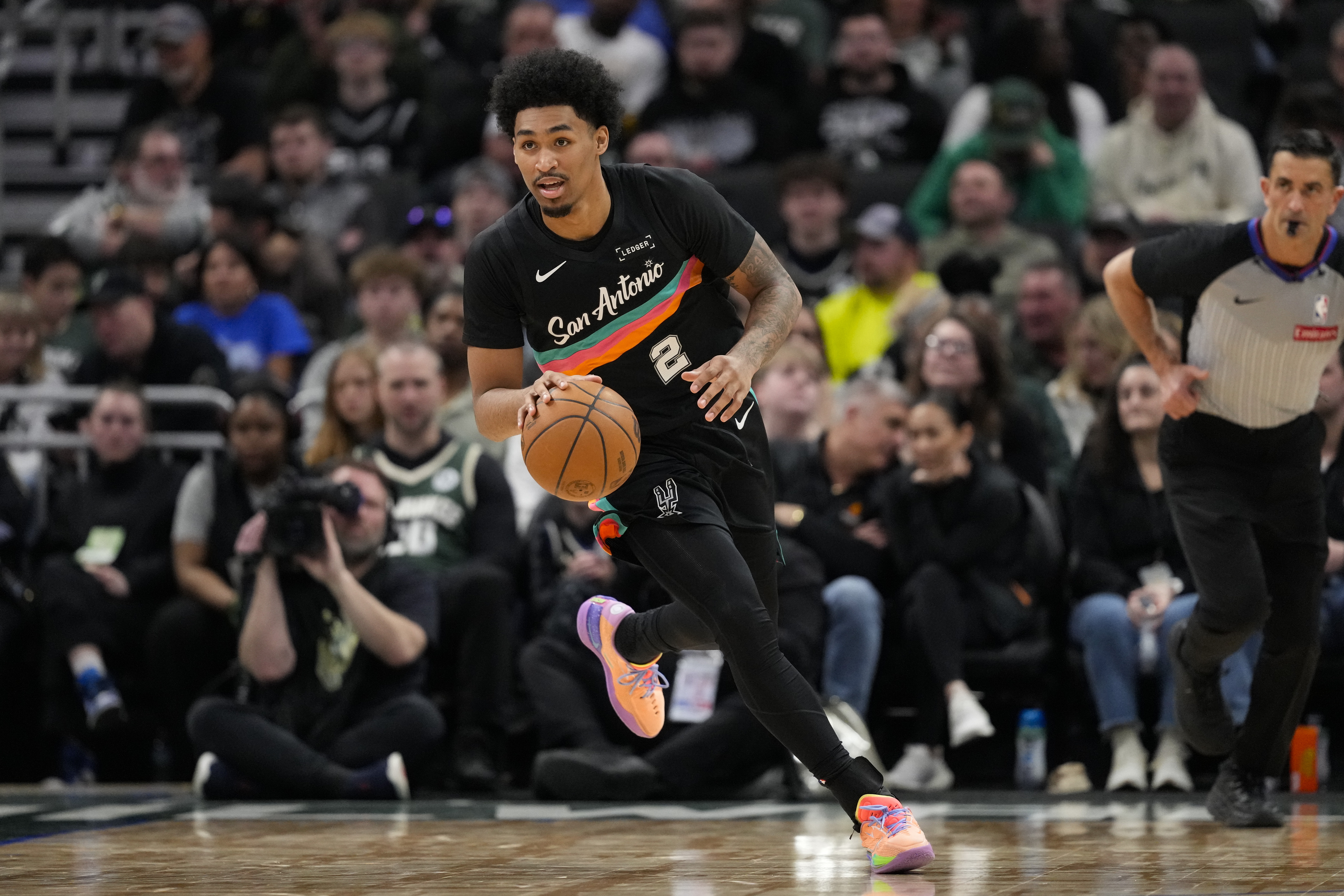 [每日资讯]哈珀：我确实遇到过新秀墙 这是个适应的⬅️过程 