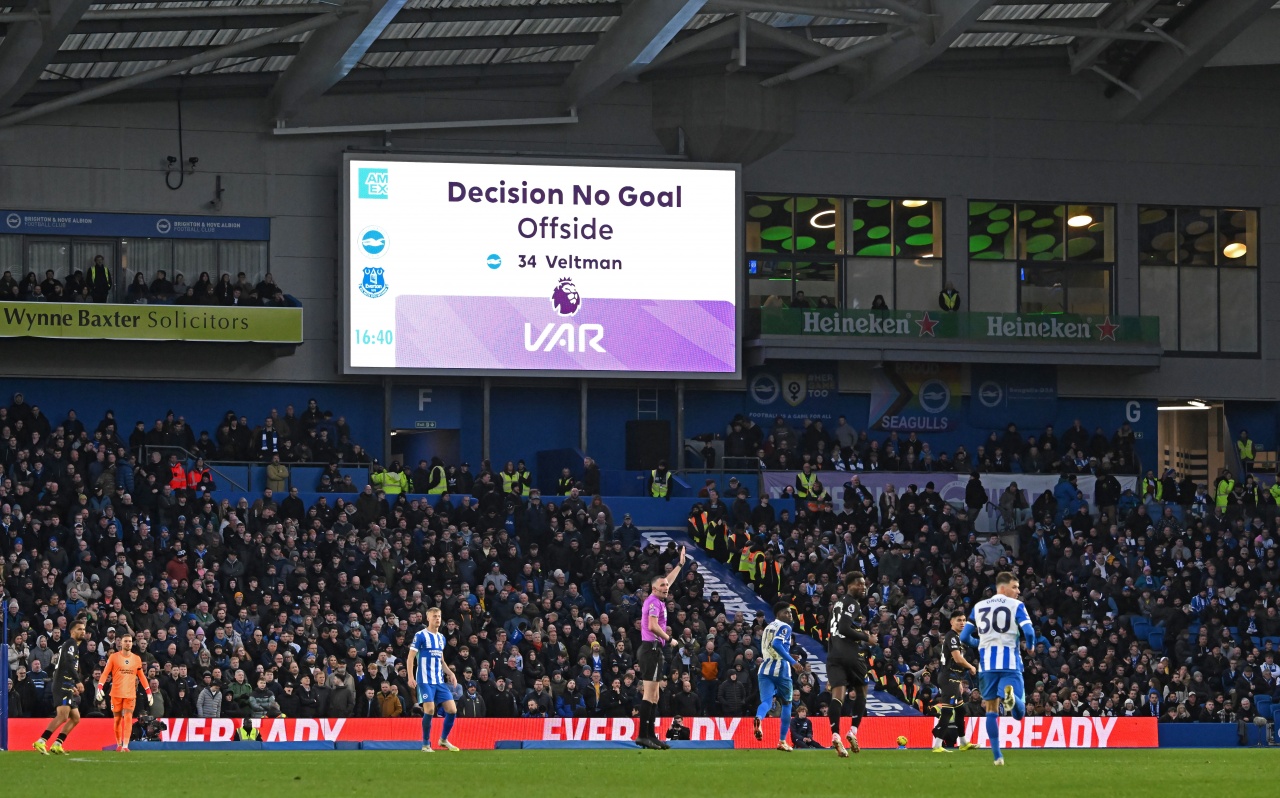 【布伦特福德】泰晤士报：75%球迷不支持在英超使用VAR 九成球迷支持门线技术(图3)