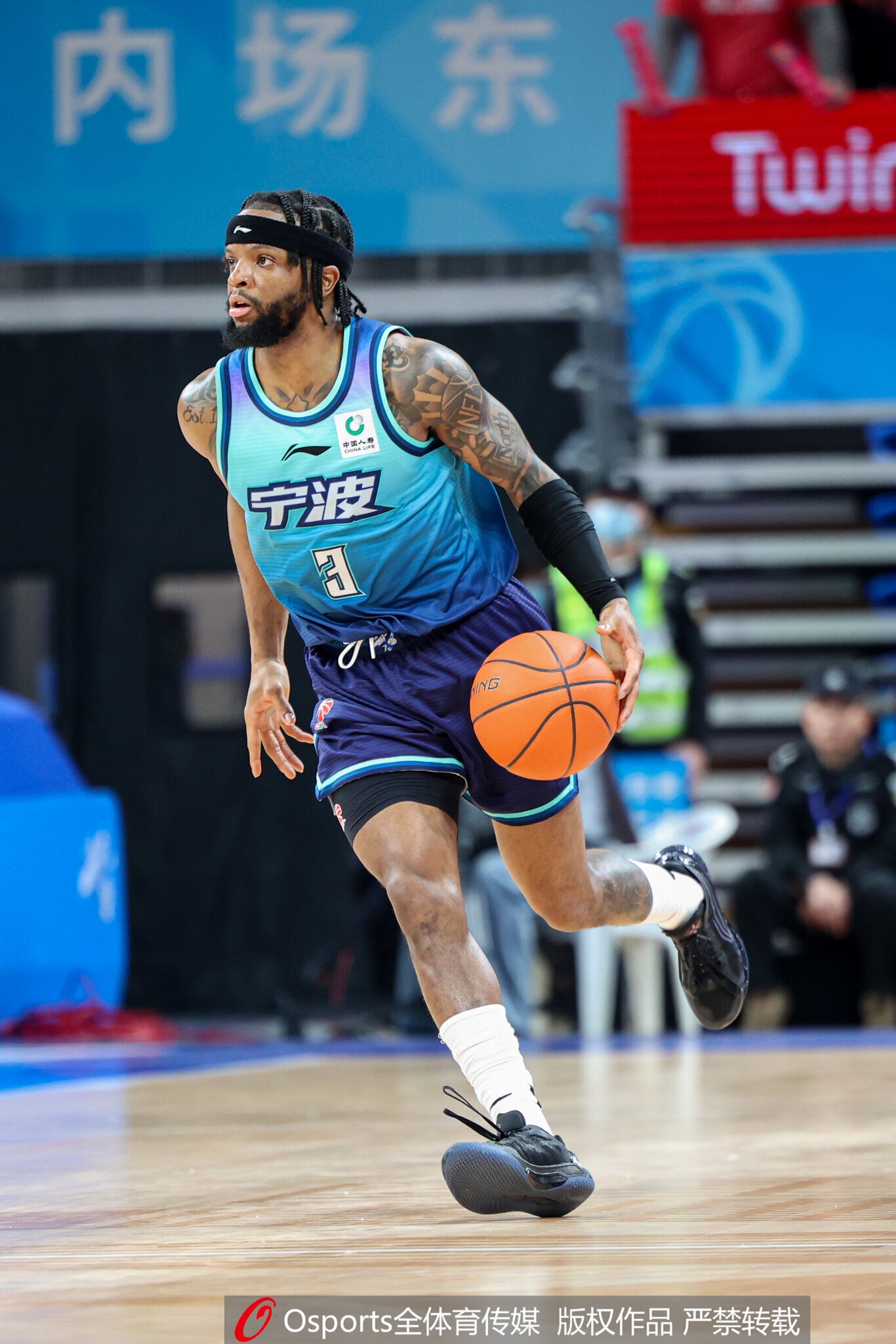 【滚动快讯】外援就这水平？宁波外援⭐辛普森10中1得7分 第